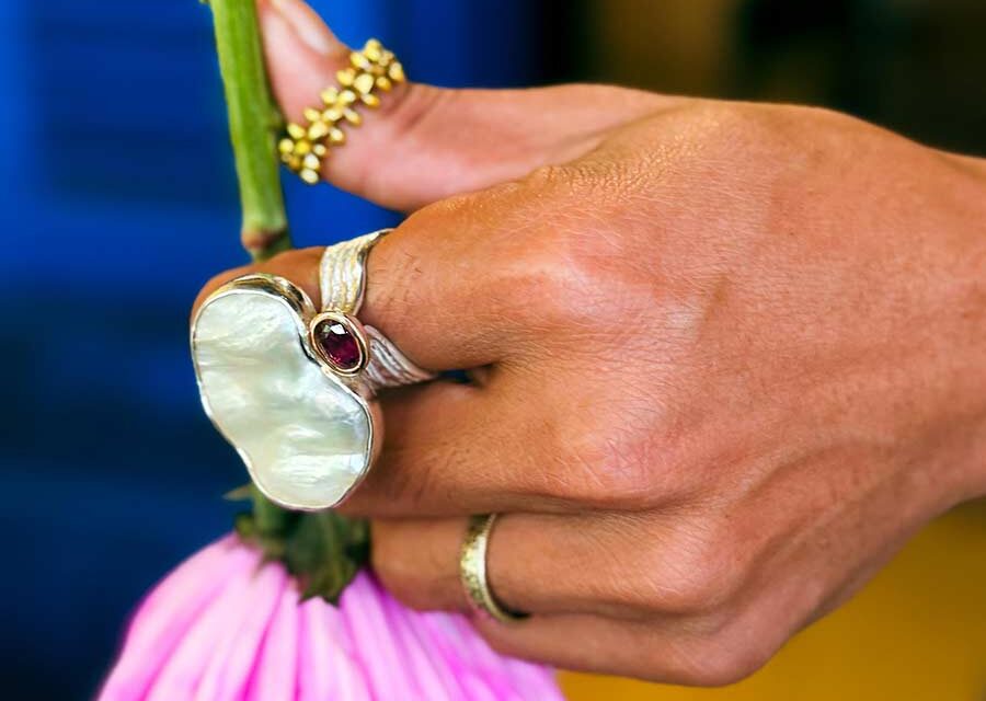 The Psychology of Wearing a Pearl Ring as a Man